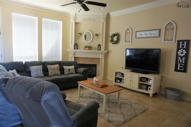 Foto del edificio - 5210 Sunnybrook Ln