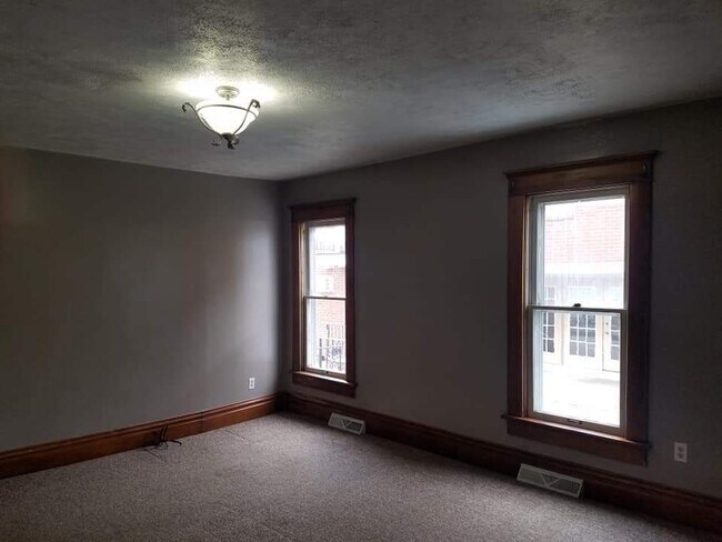 Foto del edificio - 218 Kilbourne St