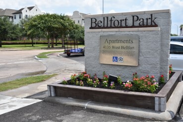 Foto principal - Bellfort Park Apartments