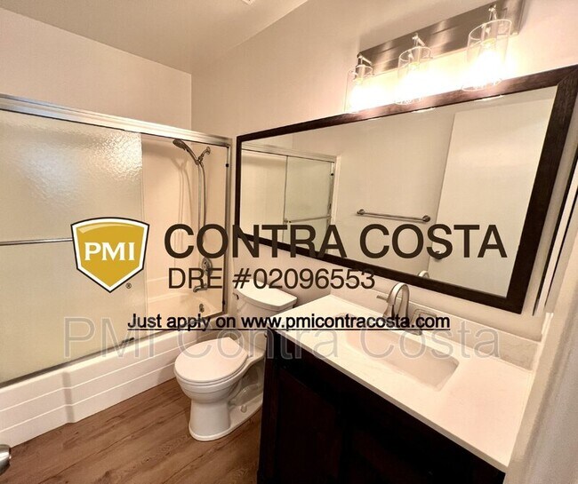 Foto del edificio - 1060 Oak Grove Rd