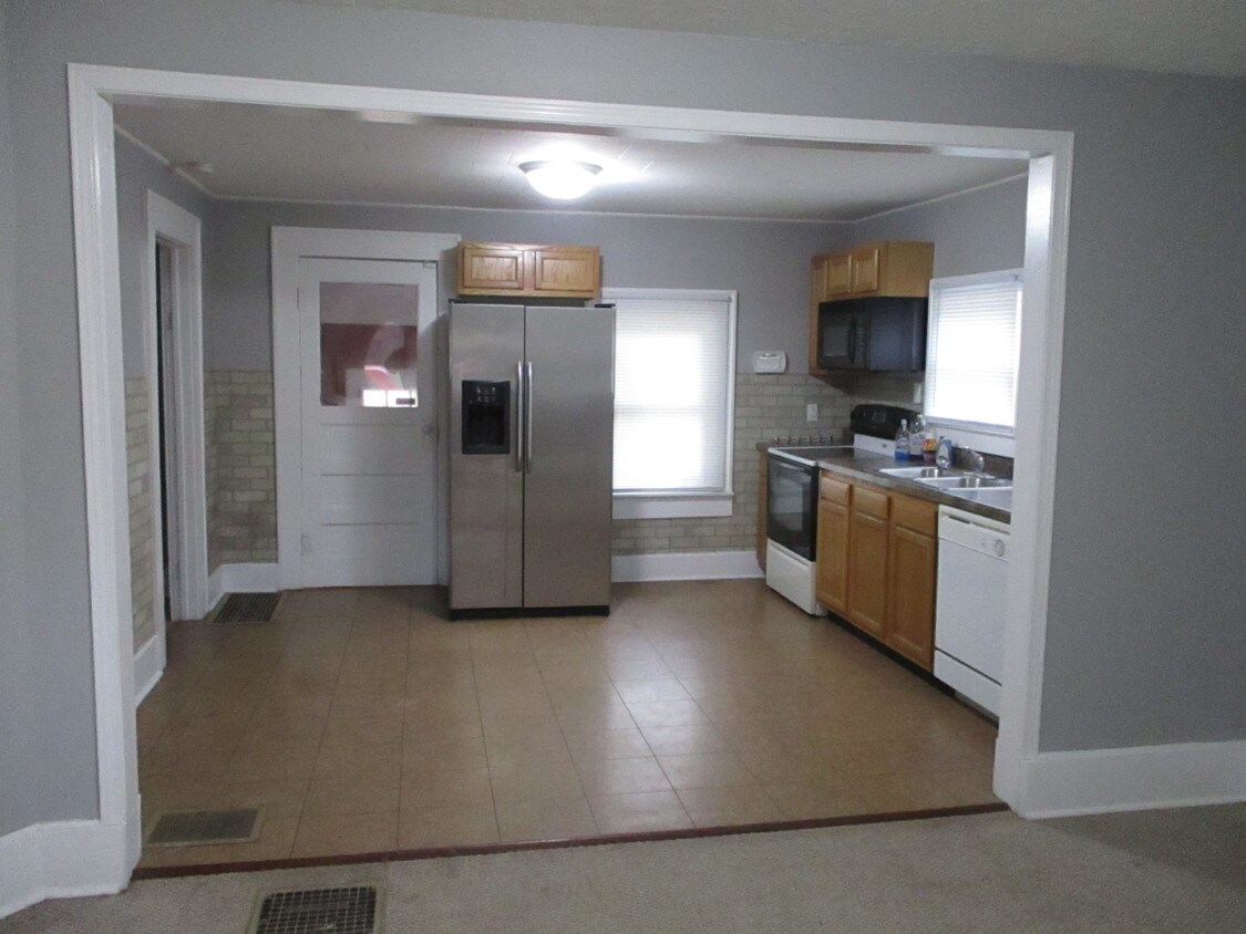 Foto principal - 3115 N 13th 1/2 St