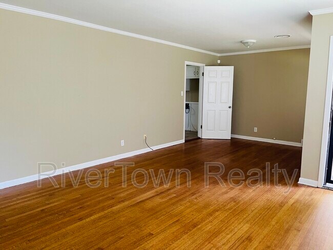 Building Photo - 4831 Knight Arnold Rd