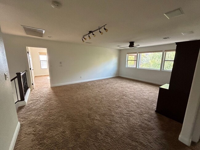 Building Photo - 5 bedroom, 4 bathroom home located across ...