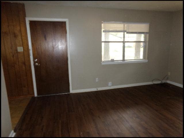 Foto del edificio - 8212 Moonbeam Trail