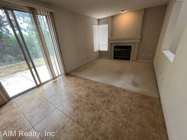 Building Photo - 4 br, 2.5 bath House - 1556 PALATIA DR