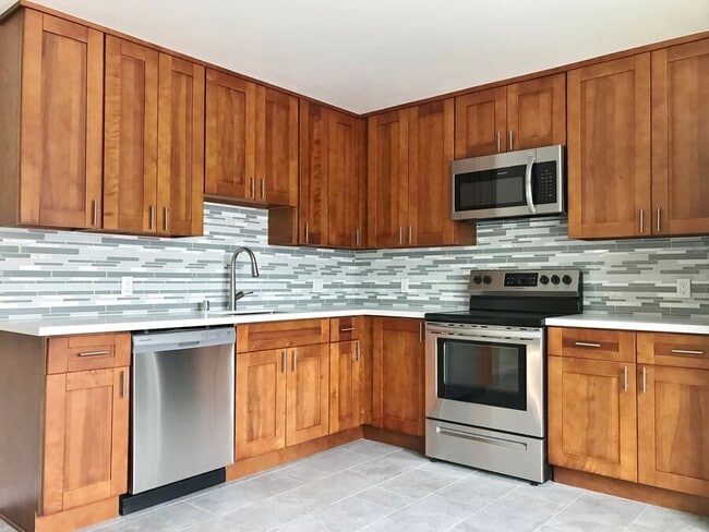 Foto del edificio - 1225 Clinton St