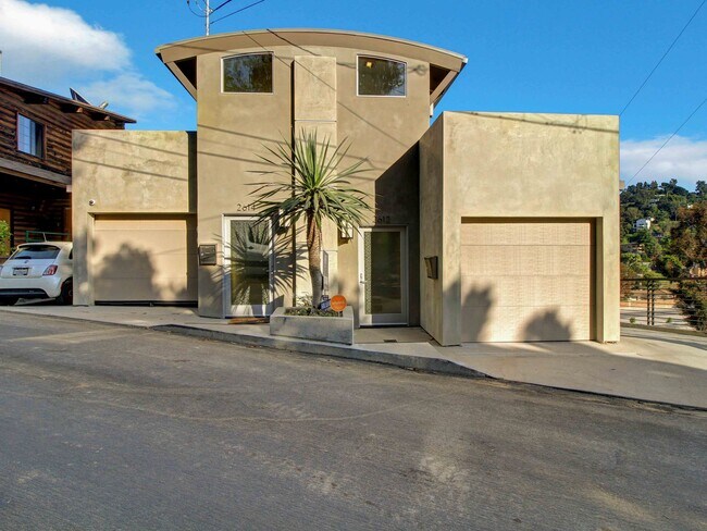 Foto del edificio - 2612 Corralitas Dr