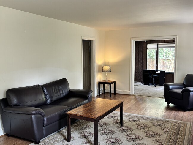 Foto del edificio - 4601 Harvard Rd