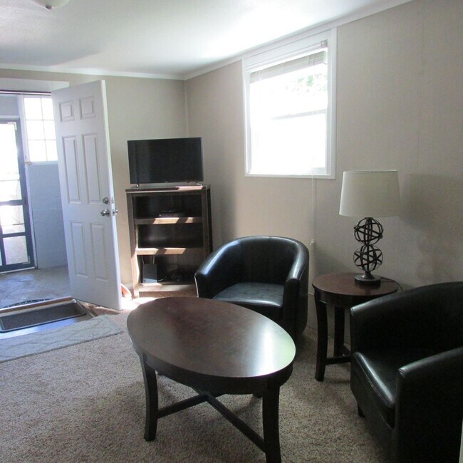 Foto del edificio - 457 N Johnson Ave