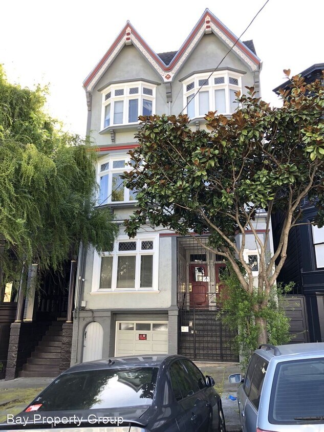 Primary Photo - 719-723 Baker St