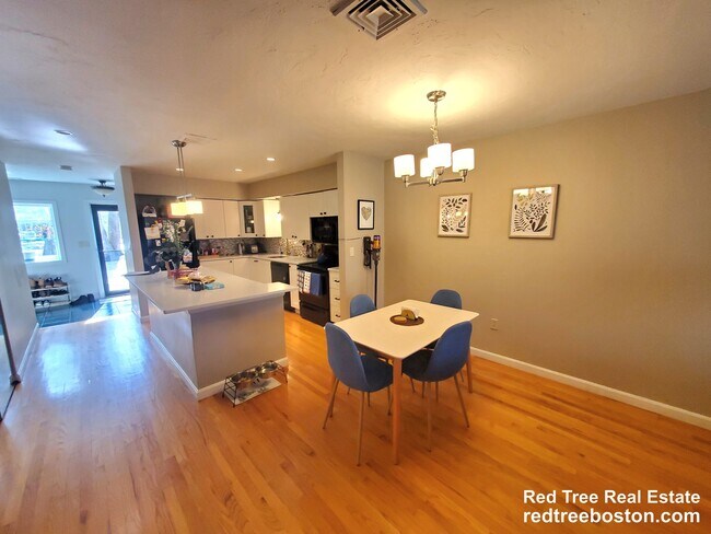 Foto del edificio - 1400 Lagrange St