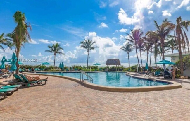 Foto del edificio - 3901 S Ocean Dr