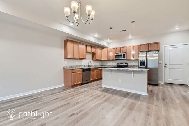 Foto del edificio - 845 E 98th Ave