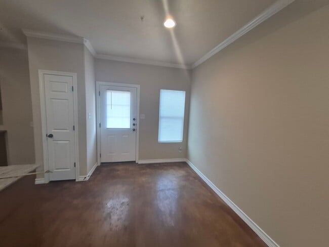 Foto del edificio - 6308 Attucks Ln