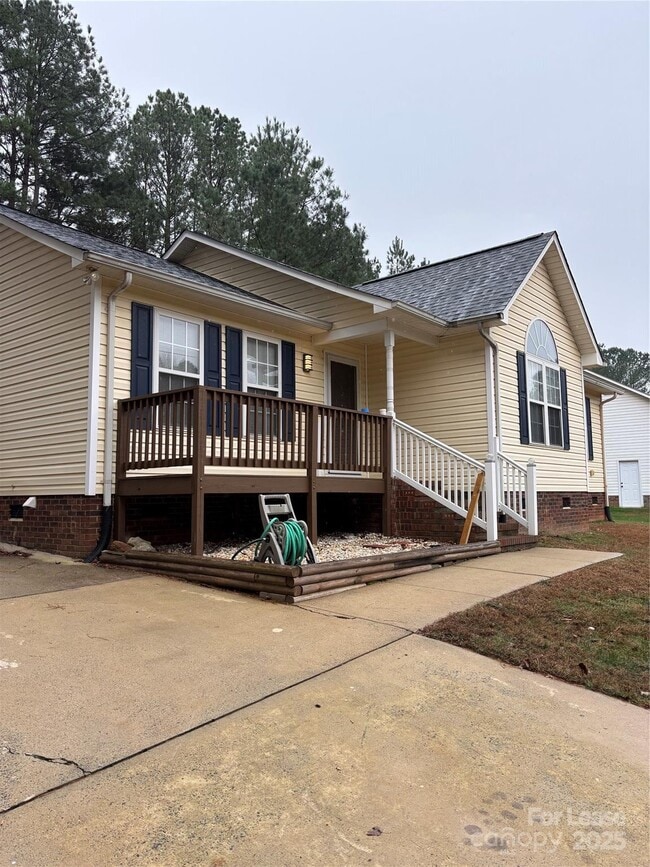 Building Photo - 3413 Mooring Pl