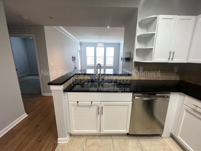 Foto del edificio - 10435 Mid Town Pkwy