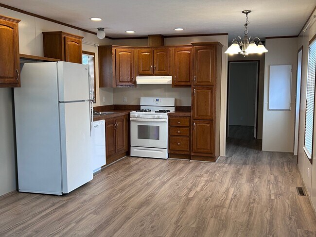 Foto del edificio - 5 Oak Tree Ln