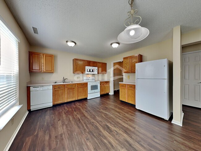 Foto del edificio - 10325 Carrington Way