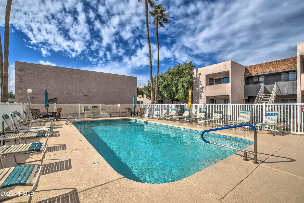 Foto principal - 886 E Galveston St