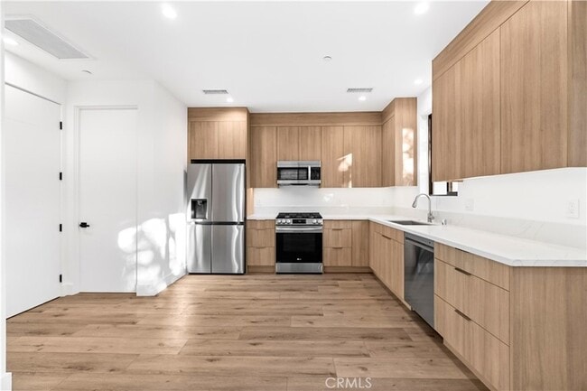 Foto del edificio - 7663 Maestro Ave