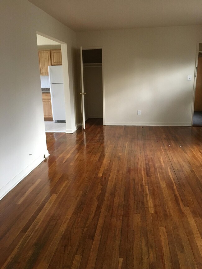 Foto del edificio - 37 Lafayette Ave