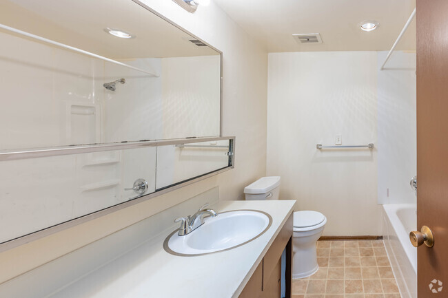 1BR, 1BA - 690SF - Sou&#39;Wester Apartments