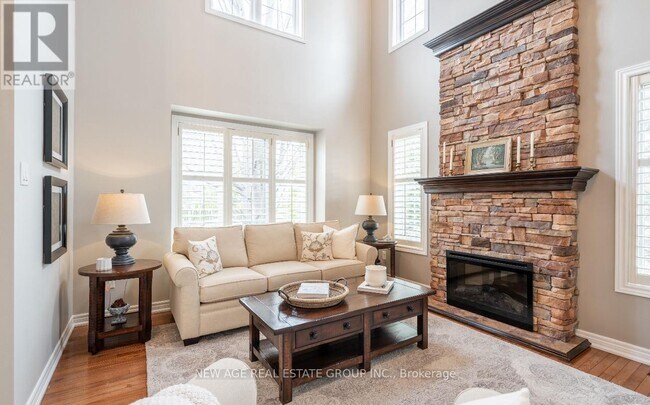 Photo du bâtiment - 1088 Sturbridge Dr