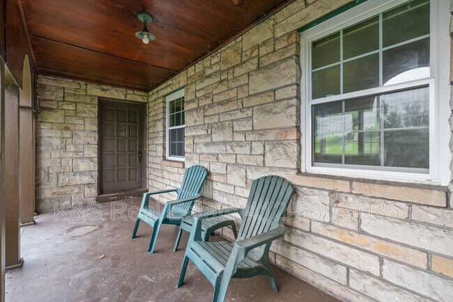 Foto del edificio - 840 Neely Heights Ave