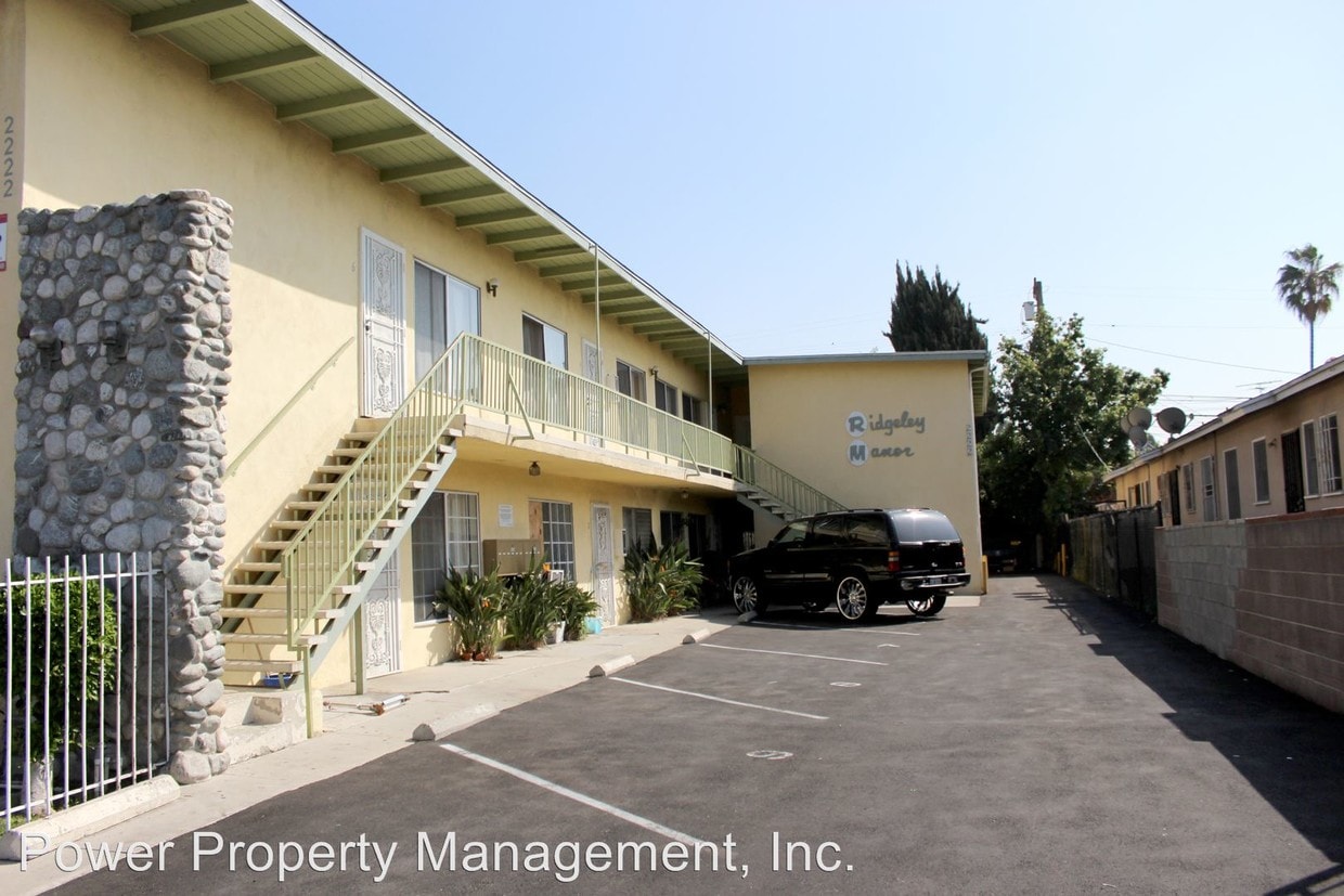 Building Photo - 2222 S Ridgeley Dr