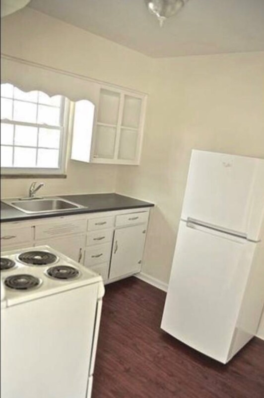 501 Virginia Ave Unit Apt 2, Rochester, PA 15074 Room for Rent in Rochester, PA