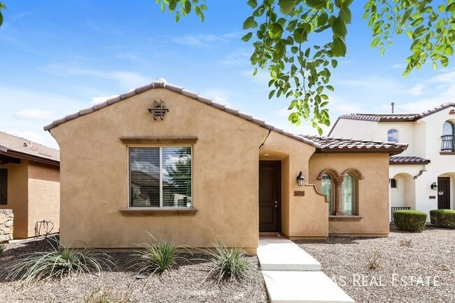 Building Photo - 14735 W Alexandria Way