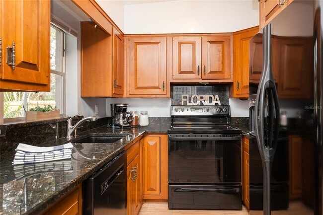 Building Photo - 407 E Crystal Lake St