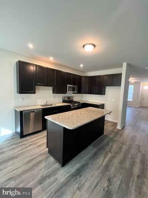 Building Photo - 490 Gray Feather Way