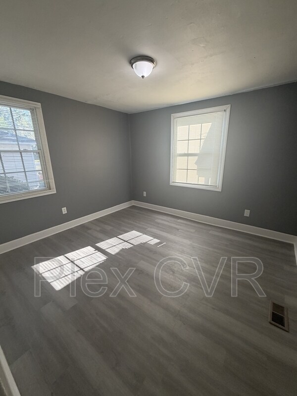 Foto del edificio - 3143 Hubbard St