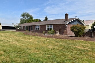 Building Photo - 35725 Engel Rd SE