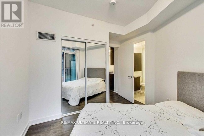 Building Photo - 38 Iannuzzi St