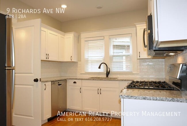 Foto del edificio - 9 Richards Ave NW