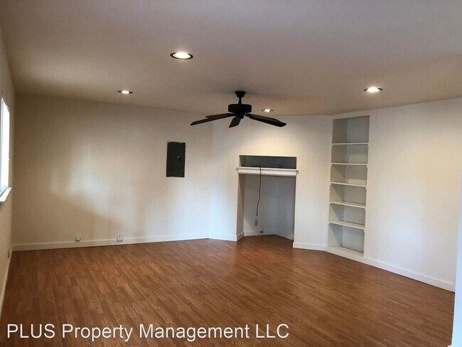 Foto del edificio - 3 br, 1 bath House - 1108 NW Elgin Avenue