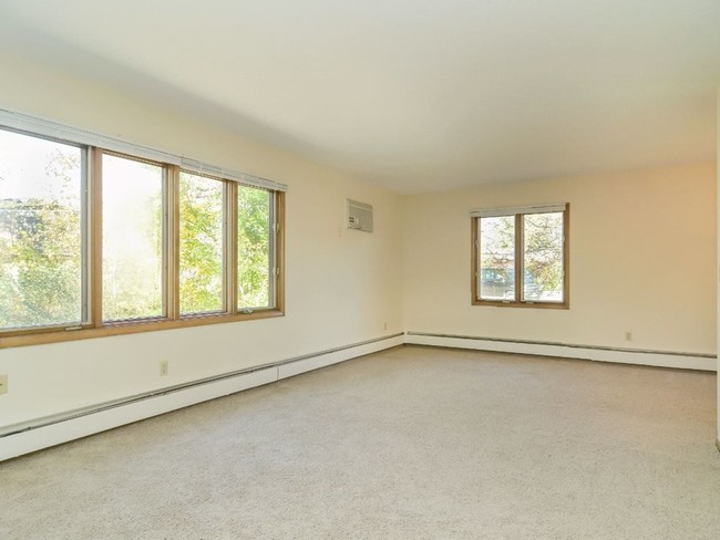 Foto del edificio - 4401 Valley View Rd