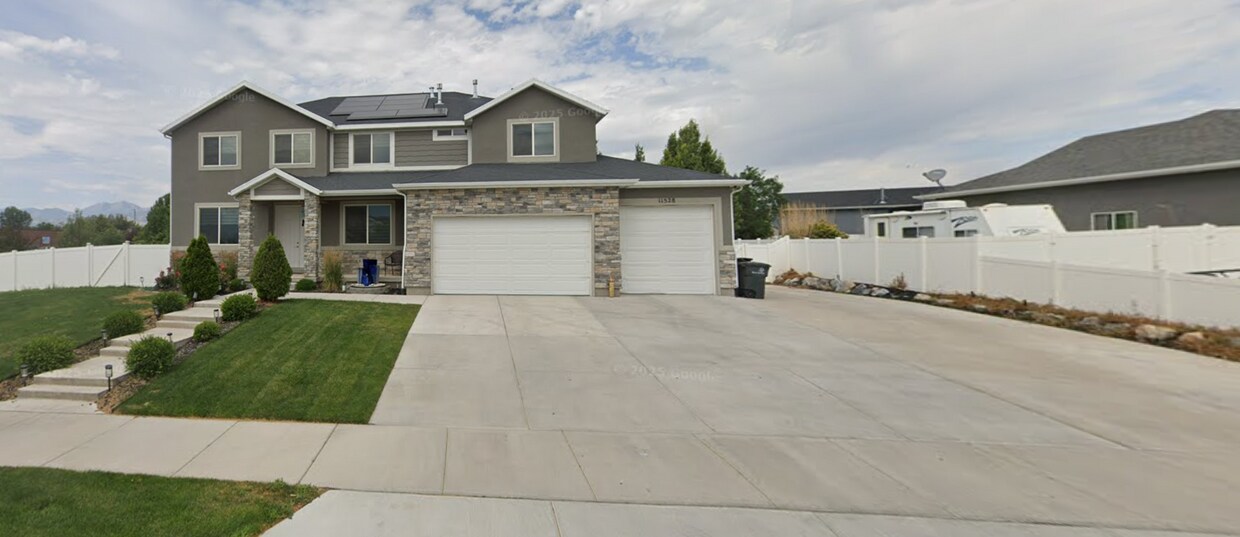 Photo - 11528-14055 4055 W (South Jordan, UT)