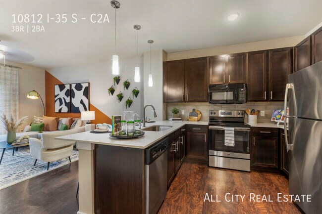 Building Photo - 10812 I-35