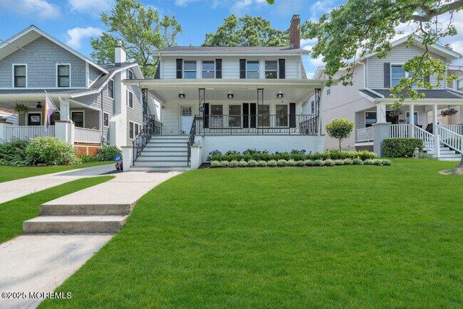 Building Photo - 1214 Sunset Ave