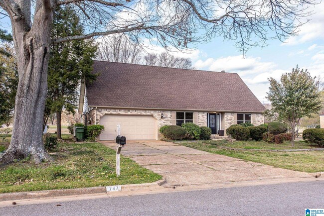 Building Photo - 747 Lily Flagg Rd SE