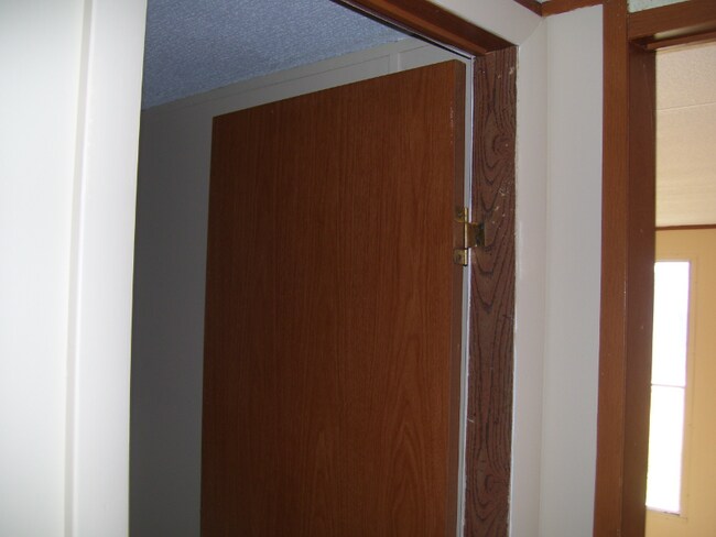 Foto del edificio - 492 Arnold Rd