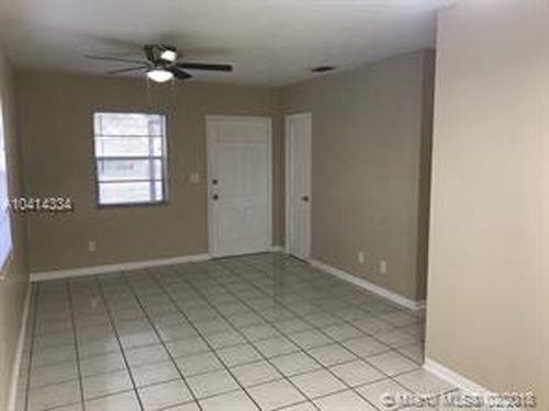 Foto del edificio - 7520 S Waterway Dr