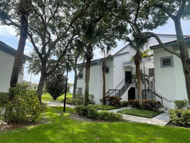Foto del edificio - 5415 Verona Dr