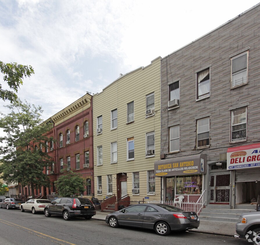 Primary Photo - 1436 Dekalb Ave