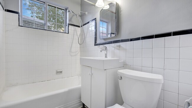 Building Photo - 1800 Shepherd St NE