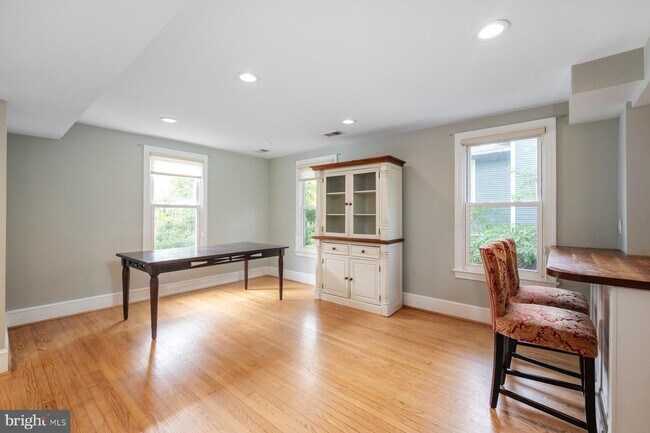 Foto del edificio - 541 N Piedmont St