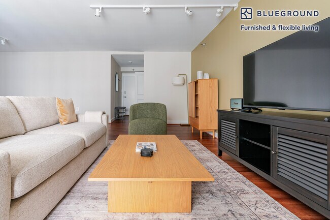 Foto del edificio - 4001 9th St N